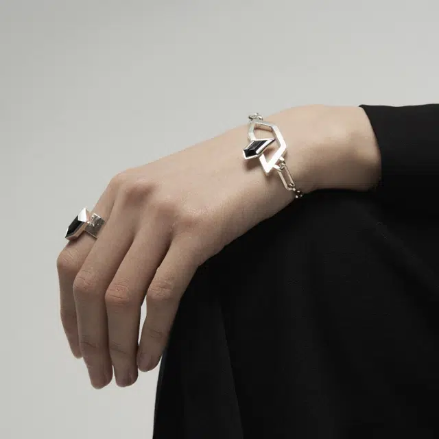 Empress 47 2023AW 925
