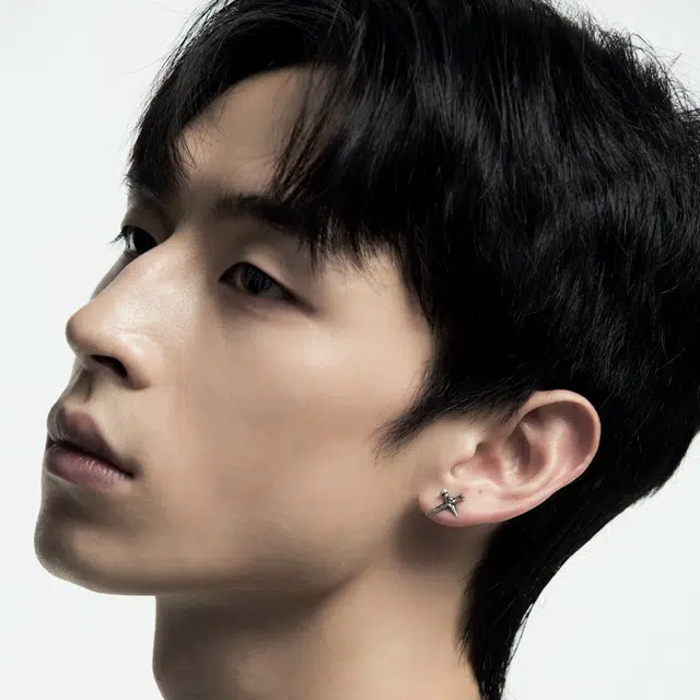 Empress 47 TRE yong CIRCULATION 925 520