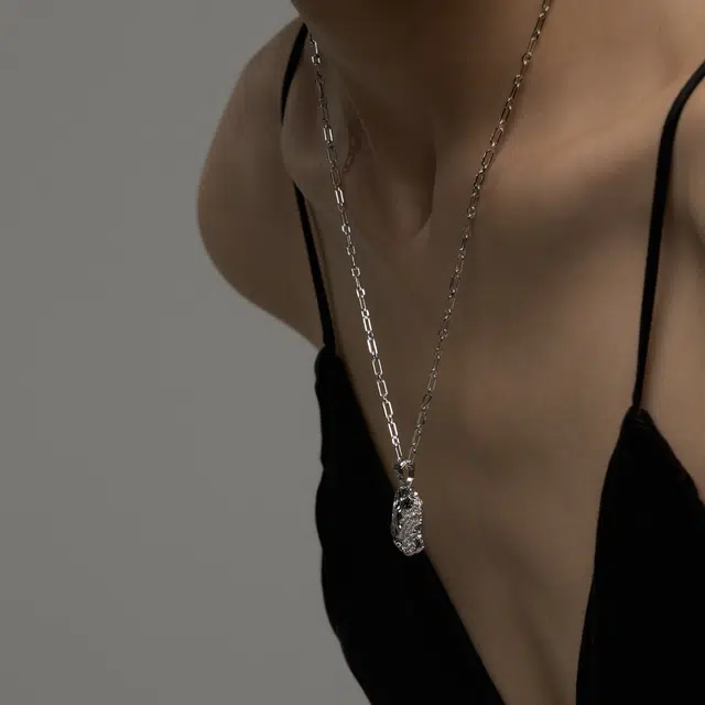 Empress 47 Concept 925