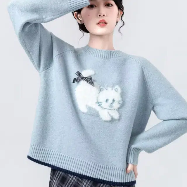 欧阳喜 圆领慵懒风宽松蝴蝶结卡通时尚毛衣 女款