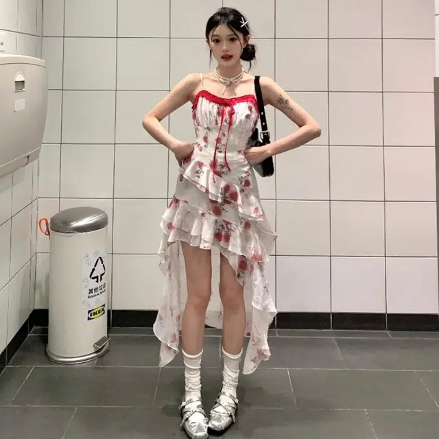 欧阳喜 通勤时尚舒适百搭吊带连衣裙 女款