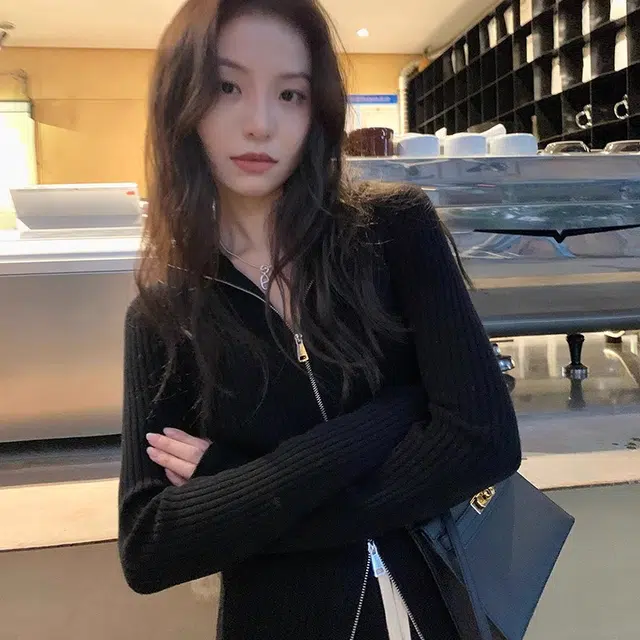 欧阳喜 休闲时尚纯色开衫长袖针织衫 女款 黑色