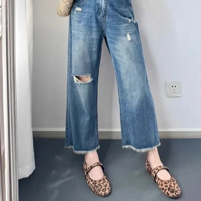 欧阳喜 时尚舒适潮流牛仔裤 女款