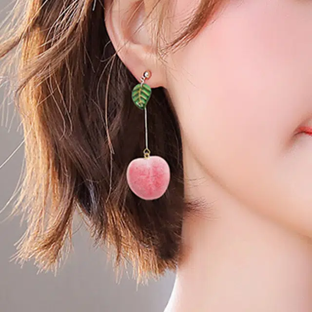 希遇 水蜜桃长款耳坠 小众设计轻奢高级感耳饰品 合金 耳钉 女款