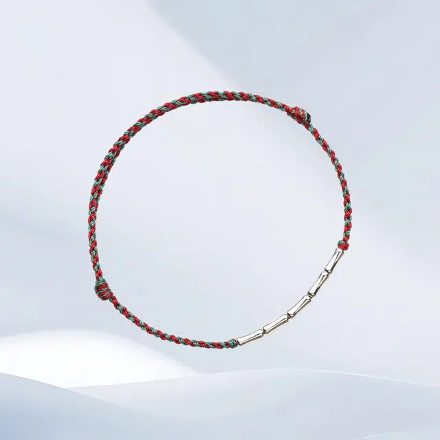 S925