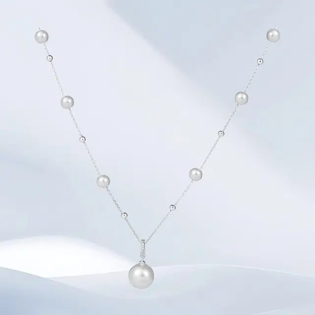 希遇 银色满天星蝴蝶结珍珠 轻奢小众颈链夏天温柔配饰品#好运 合金 项链 男女同款情侣款