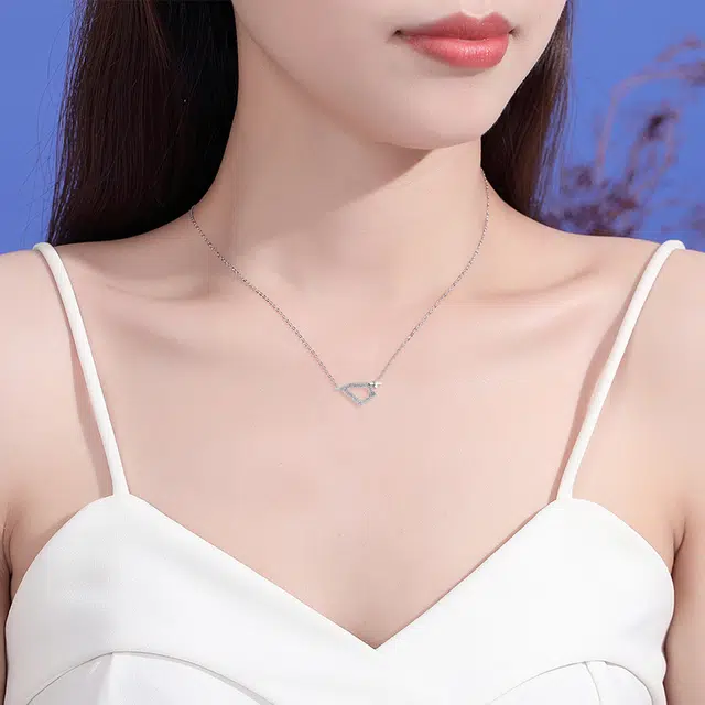 S925