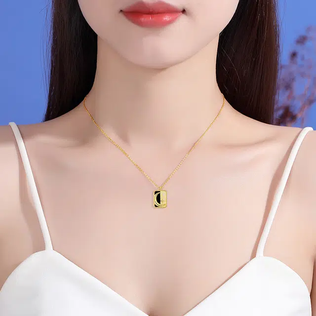 S925