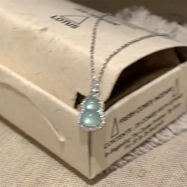 希遇 新中式葫芦吊坠配饰国风小众设计轻奢高级感锁骨链 琉璃 项链 女款