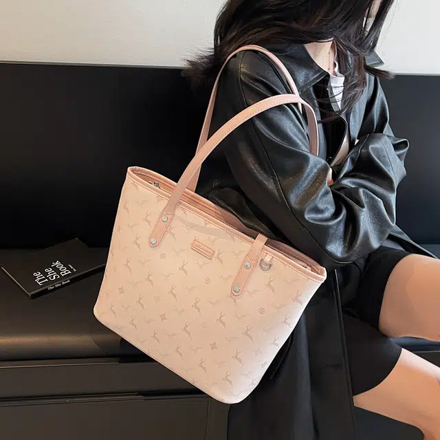 RIVMIND PU Tote
