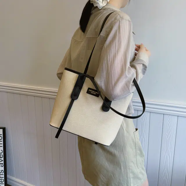 RIVMIND ins PU Tote