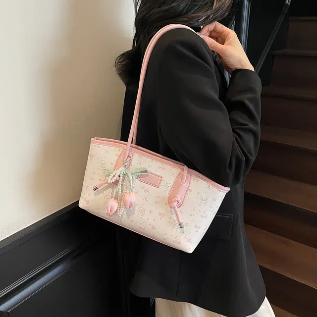 RIVMIND PU Tote