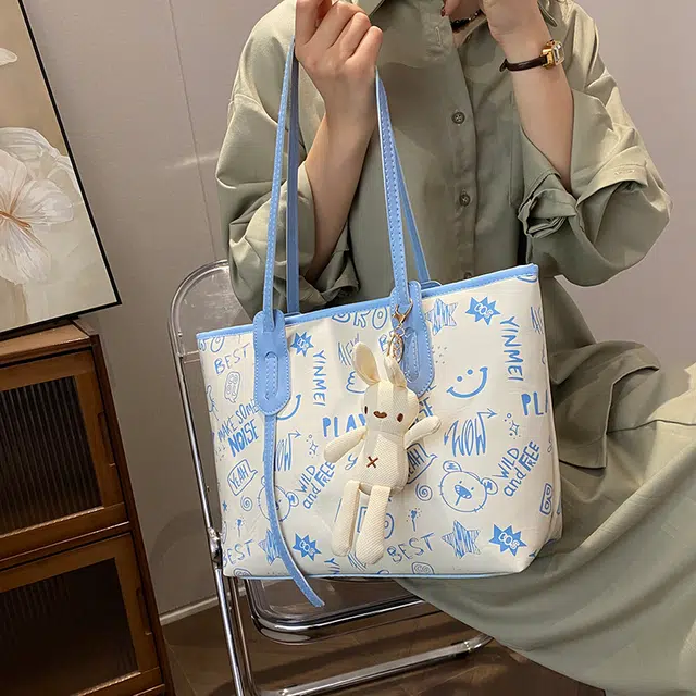 RIVMIND PU Tote