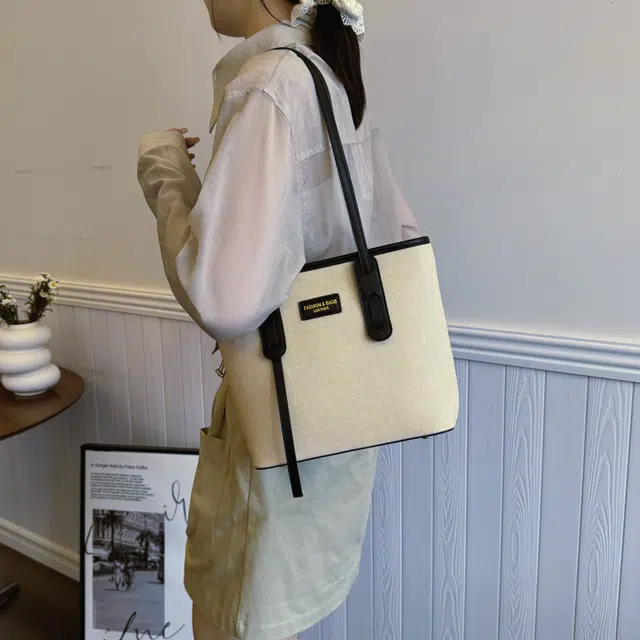 RIVMIND ins PU Tote