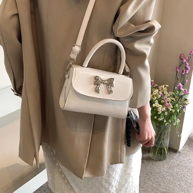 RIVMIND Mini Crossbody Bag