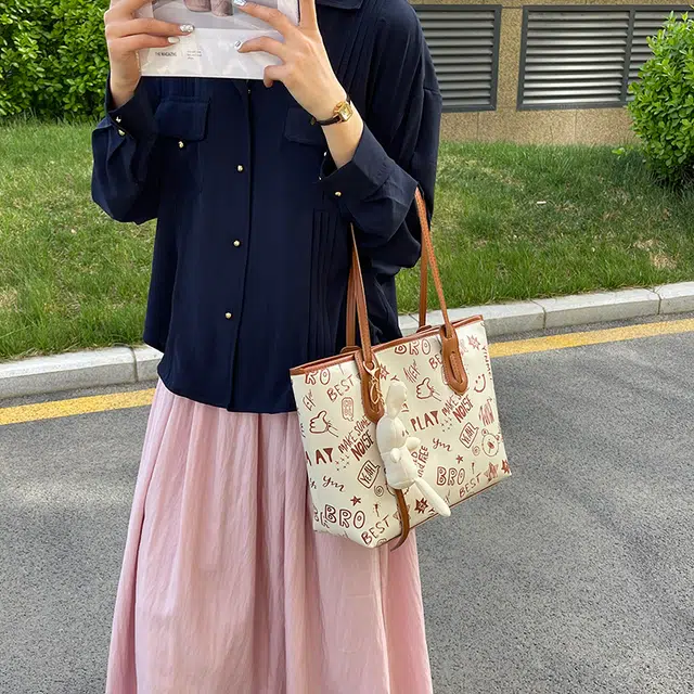 RIVMIND PU Tote