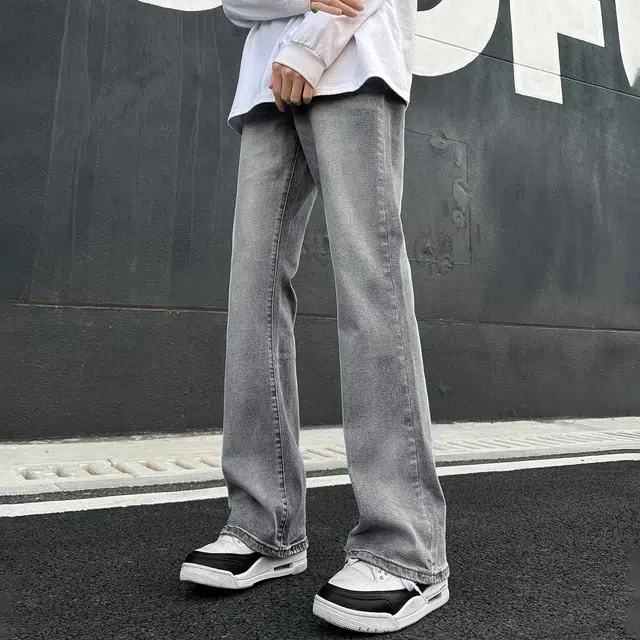 220XAFB