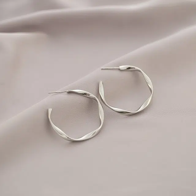 2801 ins