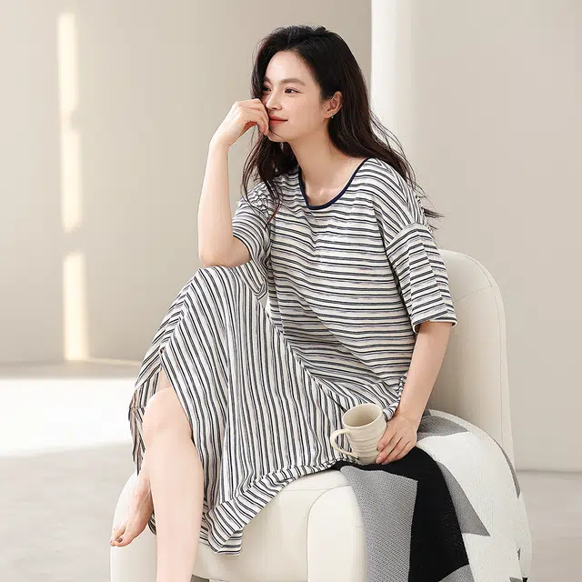 宫蝶 短袖纯棉家居服可外穿休闲条纹睡裙 女款 黑色