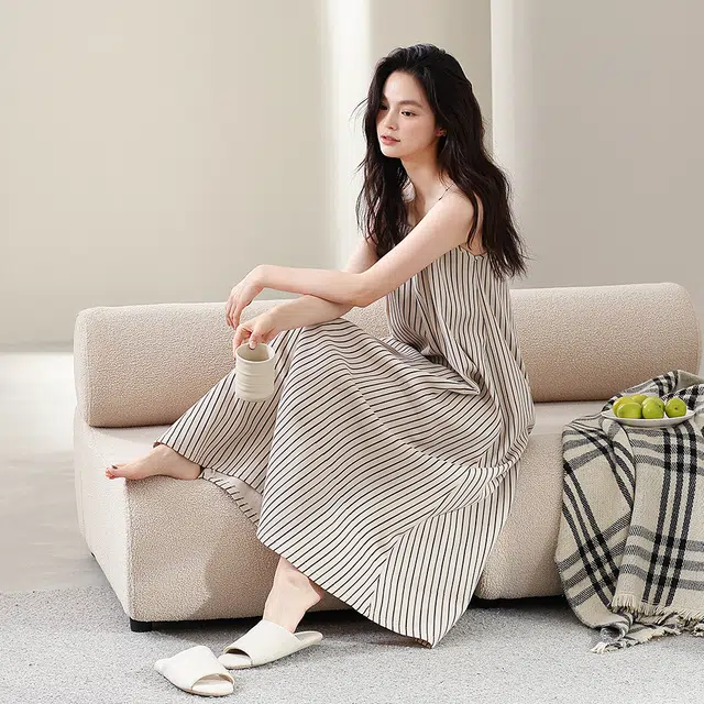 宫蝶 简约甜美家居服可外穿休闲无袖吊带睡裙 女款 米色