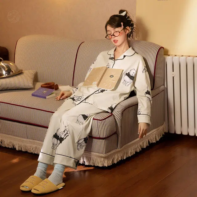 Gongdie x Disney Winnie the Pooh Pajama Set