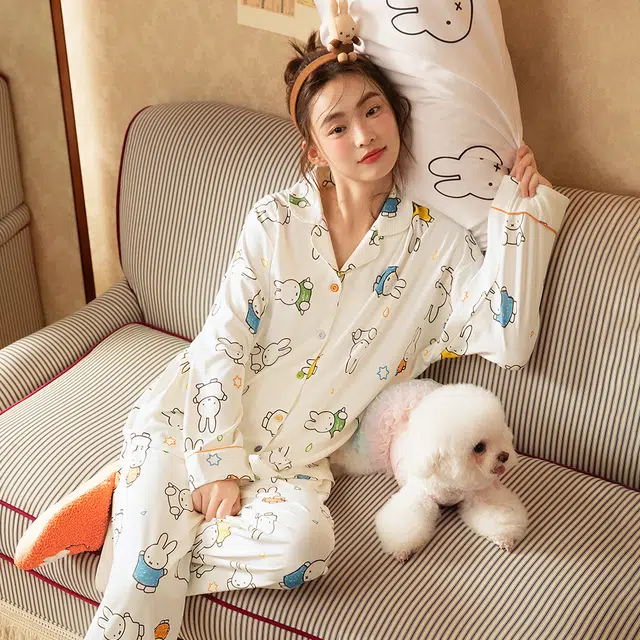 宫蝶 米菲纯棉长袖舒适家居服卡通满印休闲可外穿宽松开衫睡衣套装 女款 礼盒装