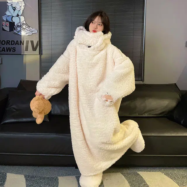 宫蝶 蓄温卡通家居服保暖可外穿可爱睡袍/浴袍 女款 白色