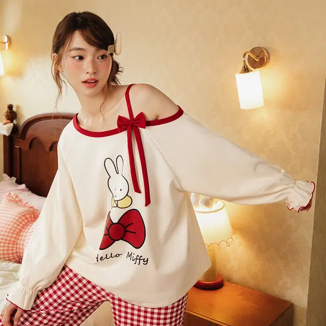 宫蝶 米菲纯棉斜肩设计感长袖卡通甜美风家居服宽松休闲开衫可外穿睡衣套装 女款 礼盒装