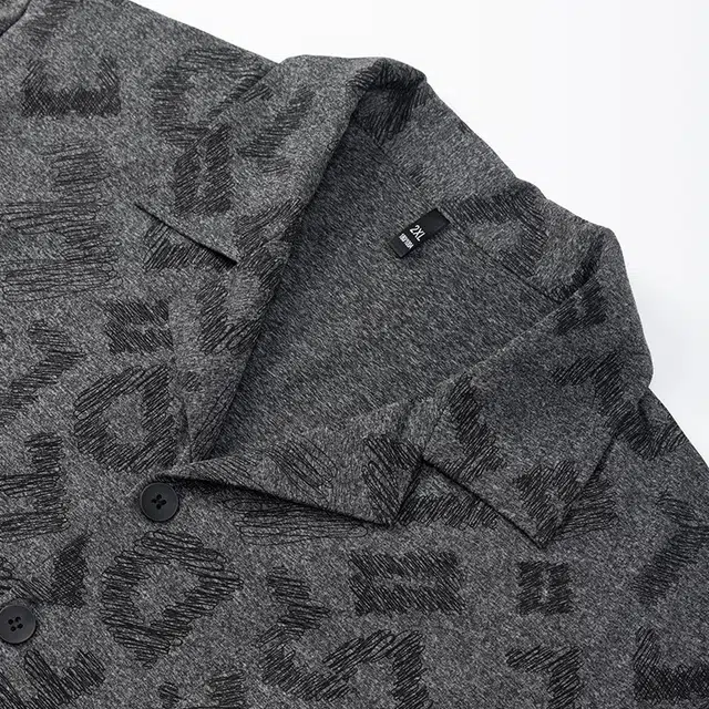 宫蝶 长袖爽肤棉家居服字母满印开衫大码可外穿复古风睡衣套装 男款