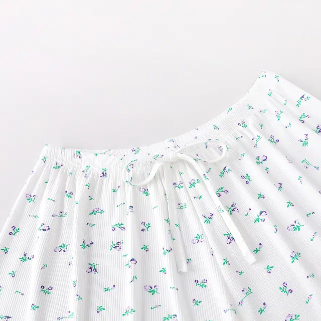 宫蝶 柔软甜美风家居服吊带休闲带胸垫睡衣套装 女款