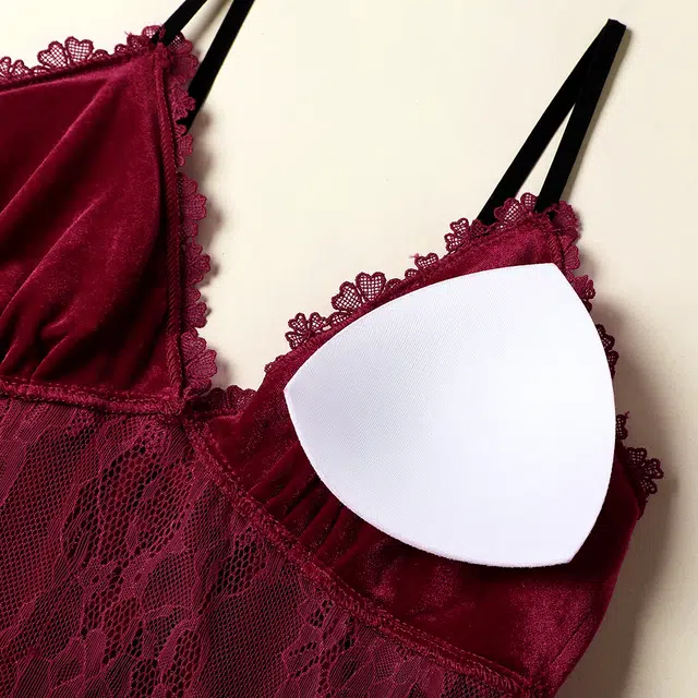 宫蝶 金丝绒睡裙保暖家居服法式性感风睡衣套装 女款 红/粉/蓝/黑色