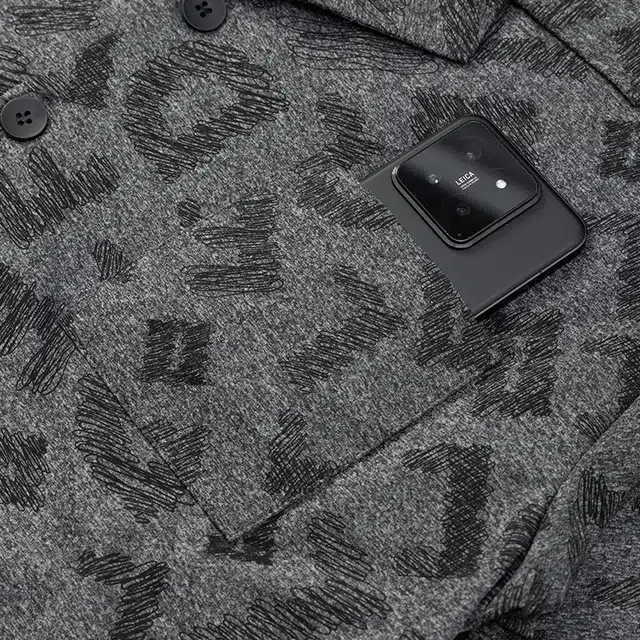 宫蝶 长袖爽肤棉家居服字母满印开衫大码可外穿复古风睡衣套装 男款