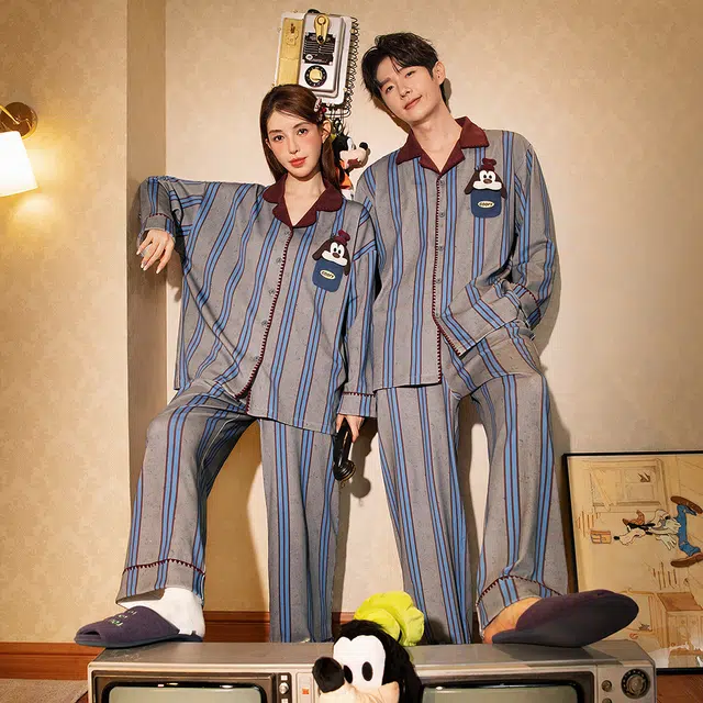 x Disney