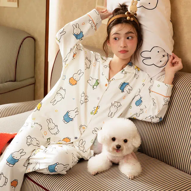 宫蝶 米菲纯棉长袖舒适家居服卡通满印休闲可外穿宽松开衫睡衣套装 女款 礼盒装