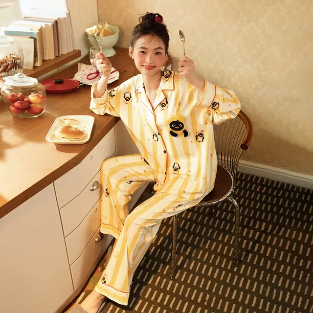 宫蝶 小企鹅纯棉长袖卡通家居服宽松休闲可外穿条纹开衫睡衣套装 女款