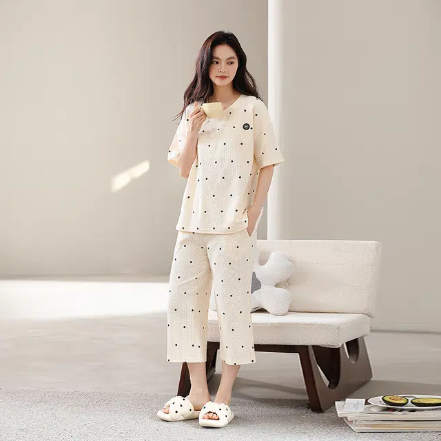 宫蝶 短袖七分裤家居服可外穿休闲简约时尚睡衣套装 女款 杏色
