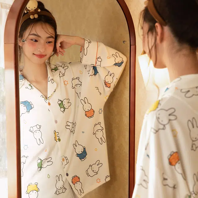 宫蝶 米菲纯棉长袖舒适家居服卡通满印休闲可外穿宽松开衫睡衣套装 女款 礼盒装