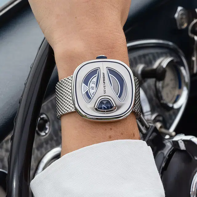 SEVENFRIDAY ME