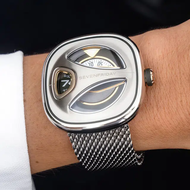 SEVENFRIDAY ME
