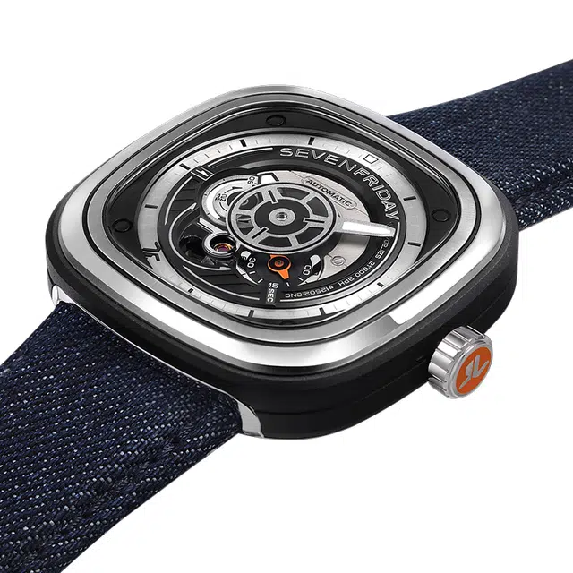 SEVENFRIDAY