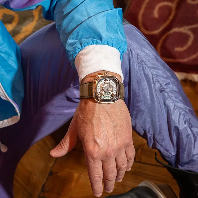 SEVENFRIDAY