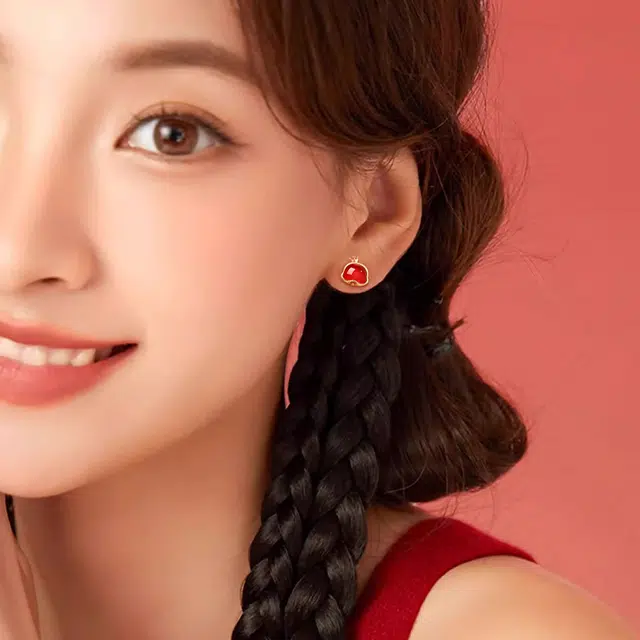 完美爱 招财萌蛇耳饰 新中式国潮本命年小众简约百搭通勤配饰#好运 玛瑙 耳钉 女款