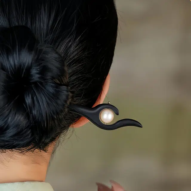 暖瞳 珍珠日常通勤新中式木簪子 古风独特设计高级感盘发头饰 气质优雅精致发型点缀簪子 黑檀木 发簪 女款