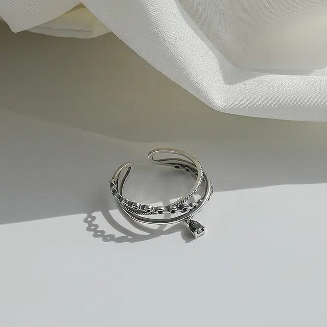 925 S925