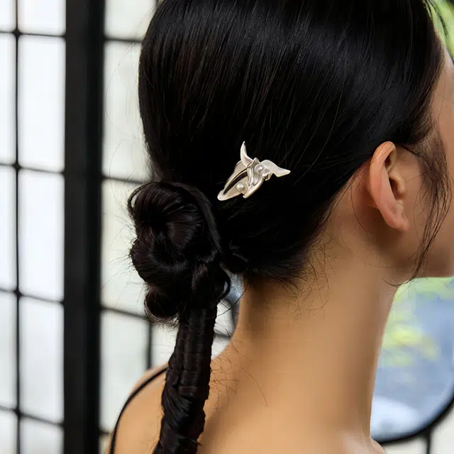 暖瞳 东方花影花朵发钗 新中式古风高级感人造珍珠簪子 中国风轻奢小众设计感头发配饰 合金 发簪 女款