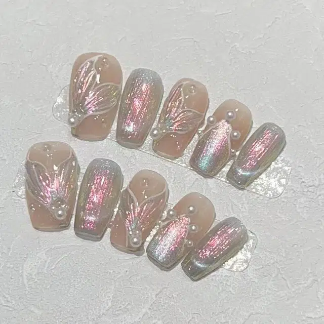 几多萌 【梦幻鱼尾】 手工可拆卸美甲  穿戴甲 短梯粉色晕染 纯欲 可拆卸