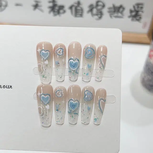 几多萌 【薄荷海盐】夏季穿戴甲手作高级感手绘美甲成品清新假指甲可拆卸  梯型长款蓝色裸色 细闪
