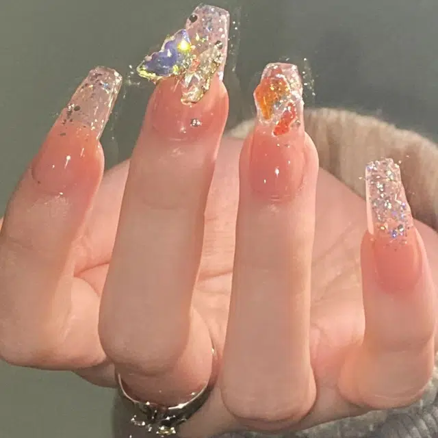 几多萌 【水晶蝴蝶】 手工穿戴甲美甲成品假指甲贴片极光蝴蝶爆款美甲穿戴甲  梯型长款粉色晕染 爆闪