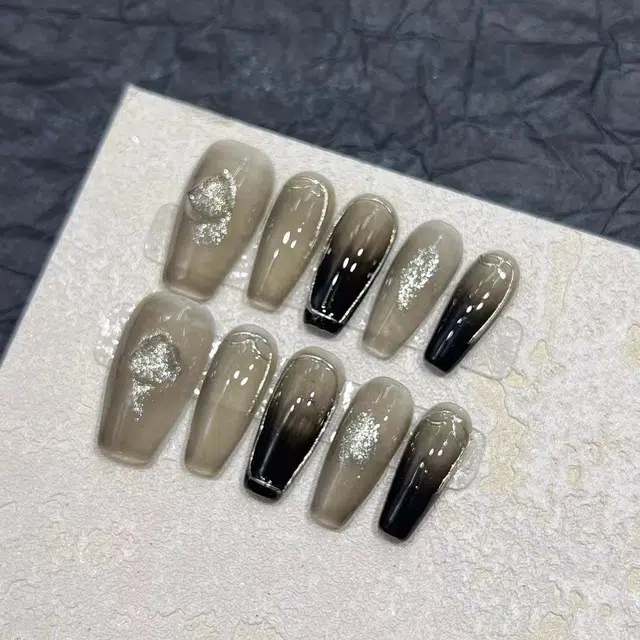 几多萌 魔镜粉  穿戴甲 梯型黑色渐变 法式