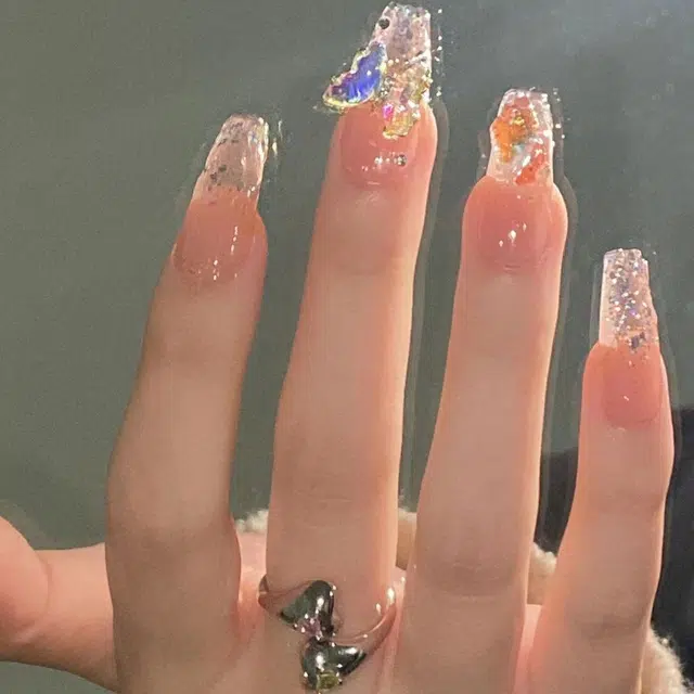 几多萌 【水晶蝴蝶】 手工穿戴甲美甲成品假指甲贴片极光蝴蝶爆款美甲穿戴甲  梯型长款粉色晕染 爆闪